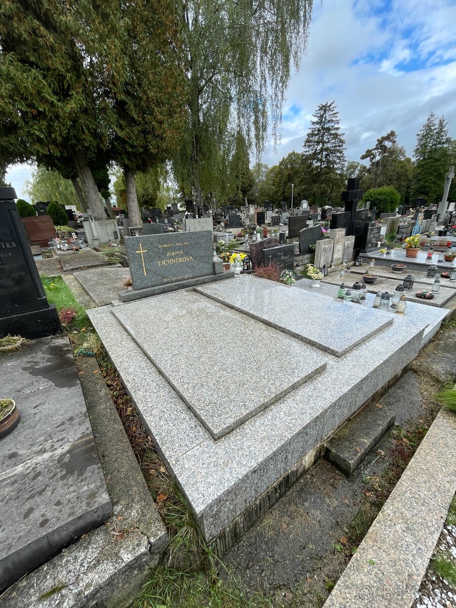 Odstup hroboveho miesta - starý cintorín Žilina