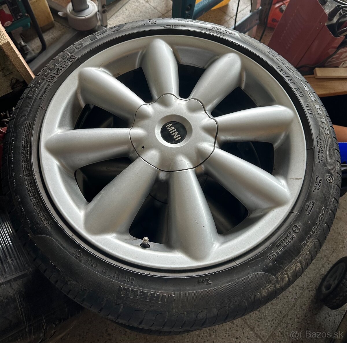Alu R18 5x112, orig. Mini Cooper S letné pneu 225/45