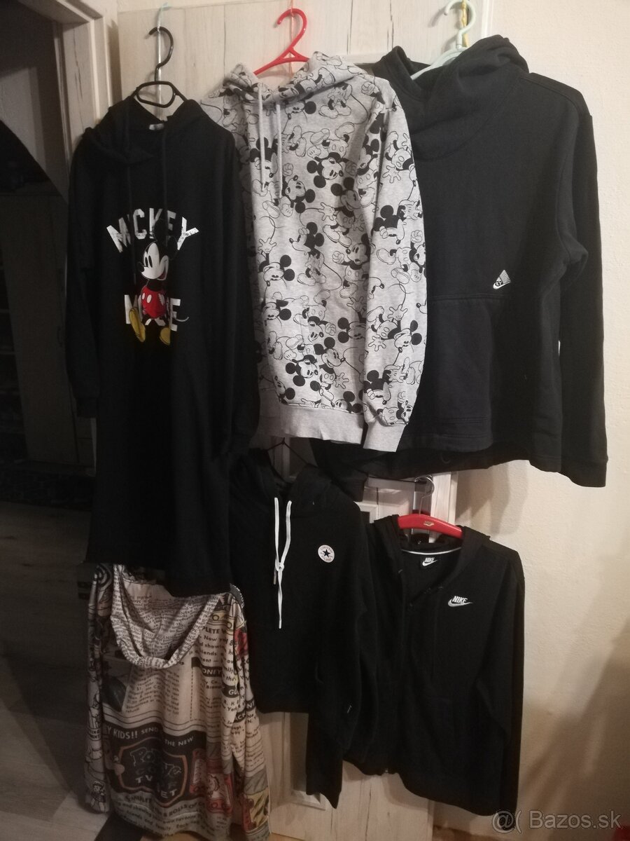 Mikina Nike