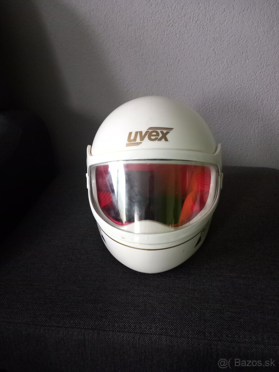 Predám helmu Uvex