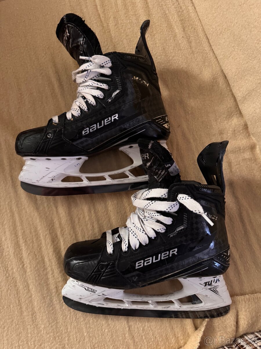 Bauer supreme mach