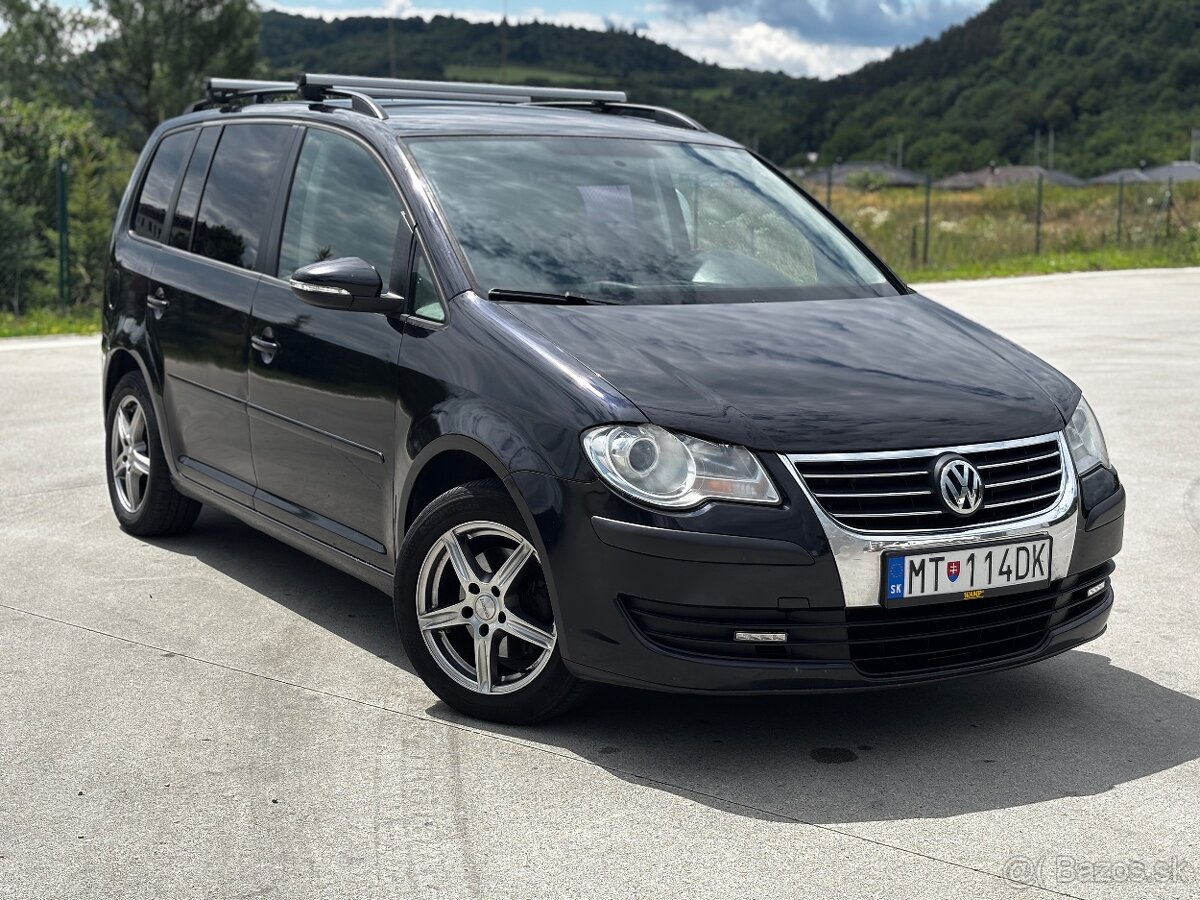 Volkswagen Touran 1.9 TDI – 7 MIESTNY