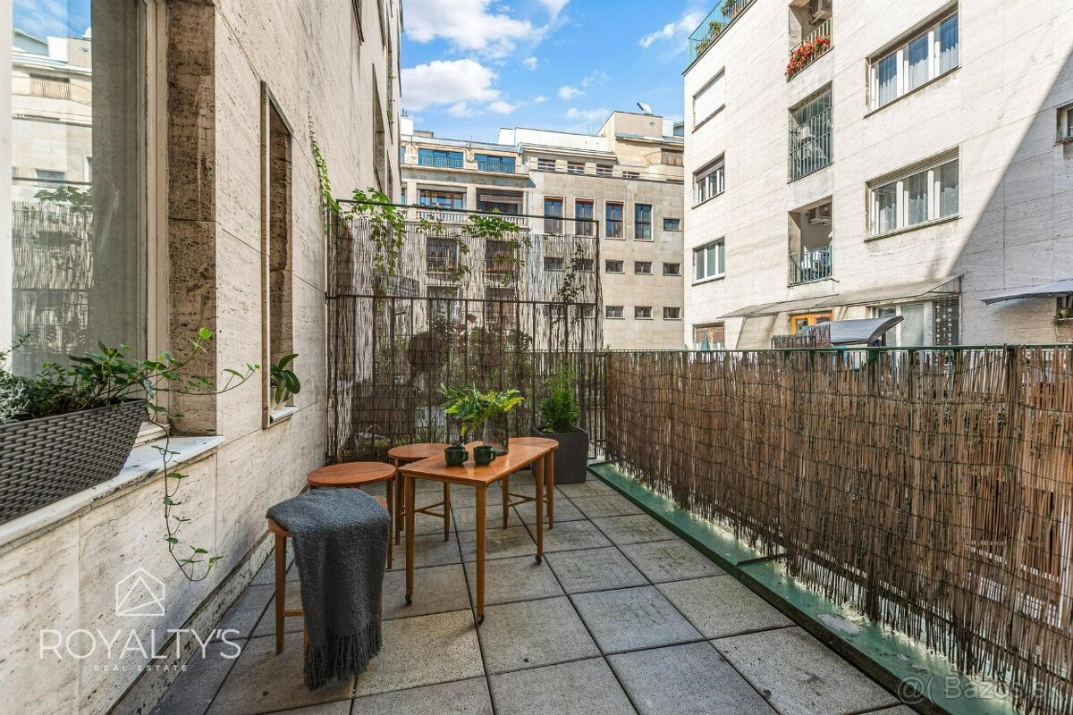 Príjemný tichý byt s terasou v historickom centre mesta