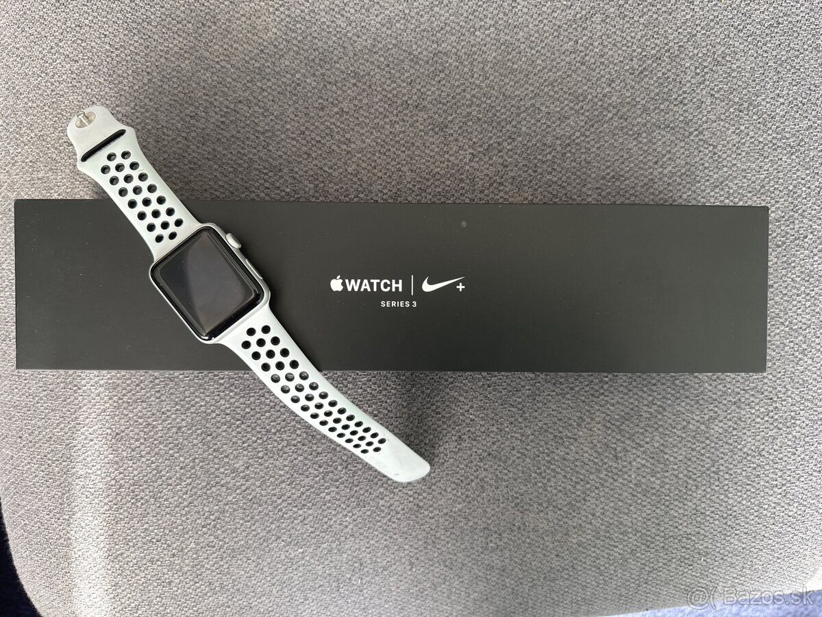 Apple Watch Series 3 v Nike edícii