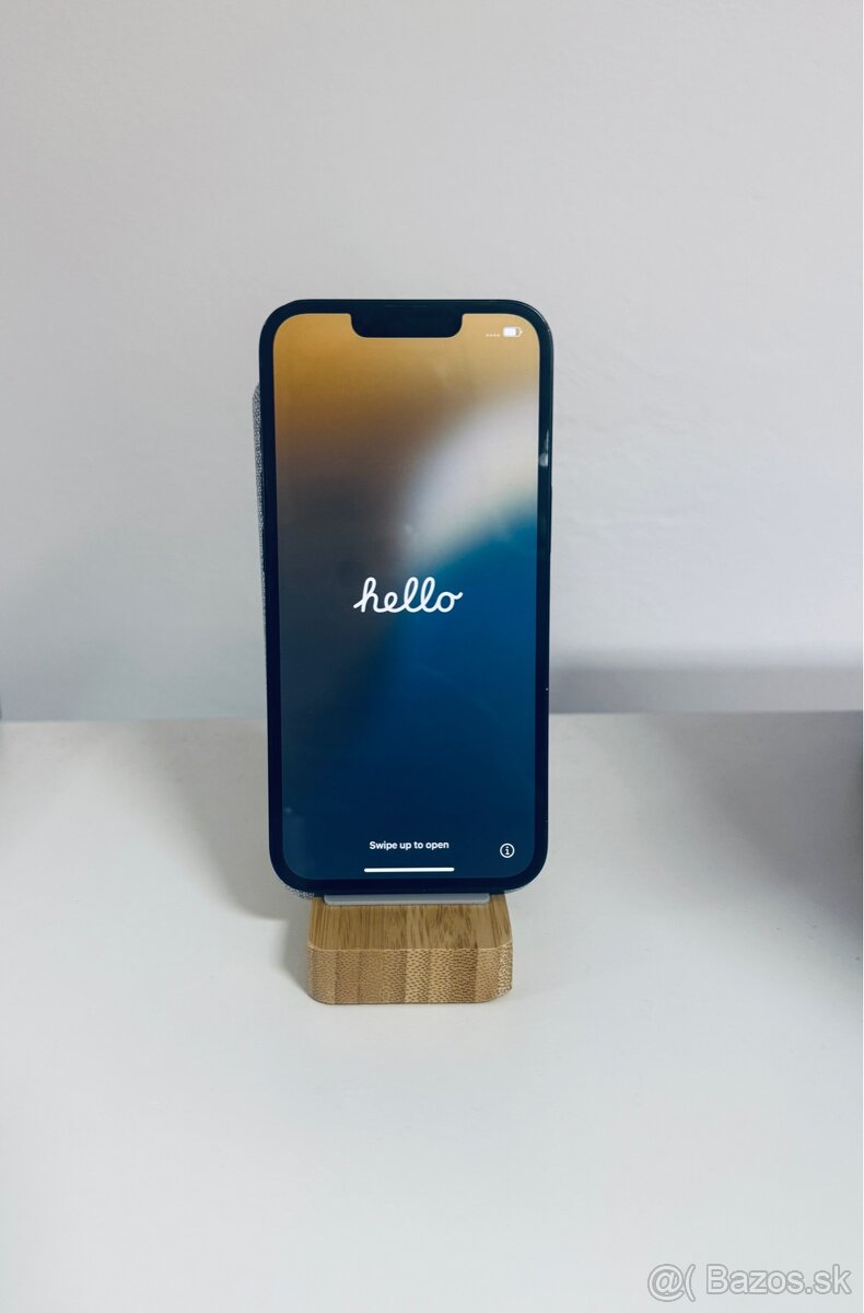 iPhone 13 128 GB čierny