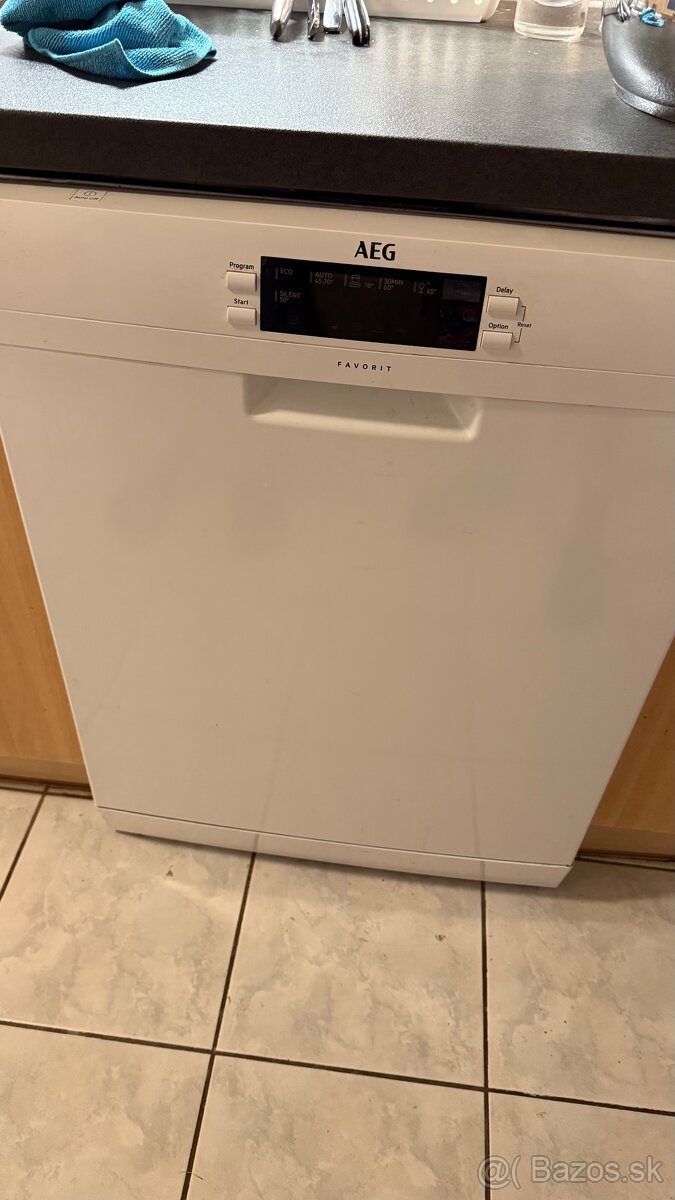 Predam umyvacku AEG