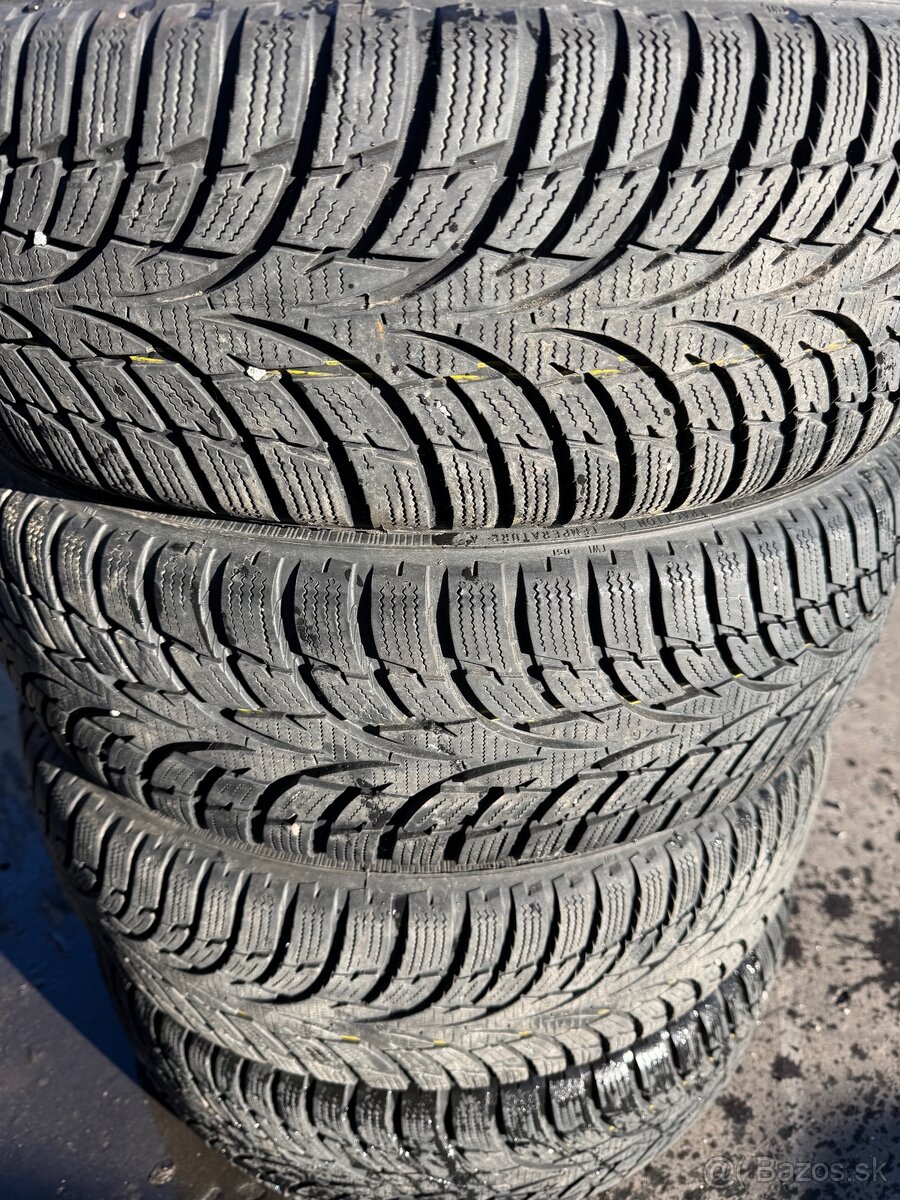 Zimne 4ks nokian 175/65r15 84t