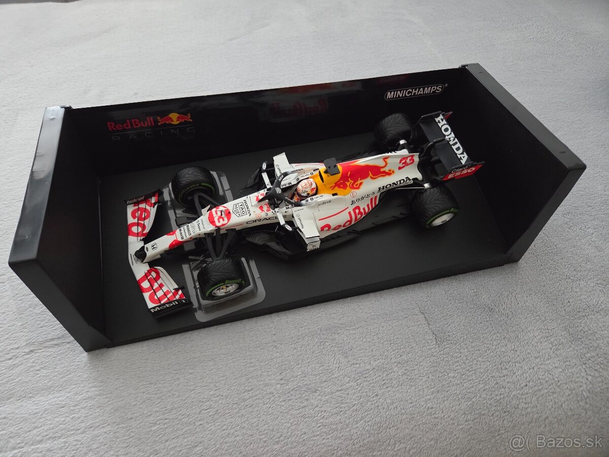 Max Verstappen Red Bull Racing RB16B -  2nd Turkish GP 2021