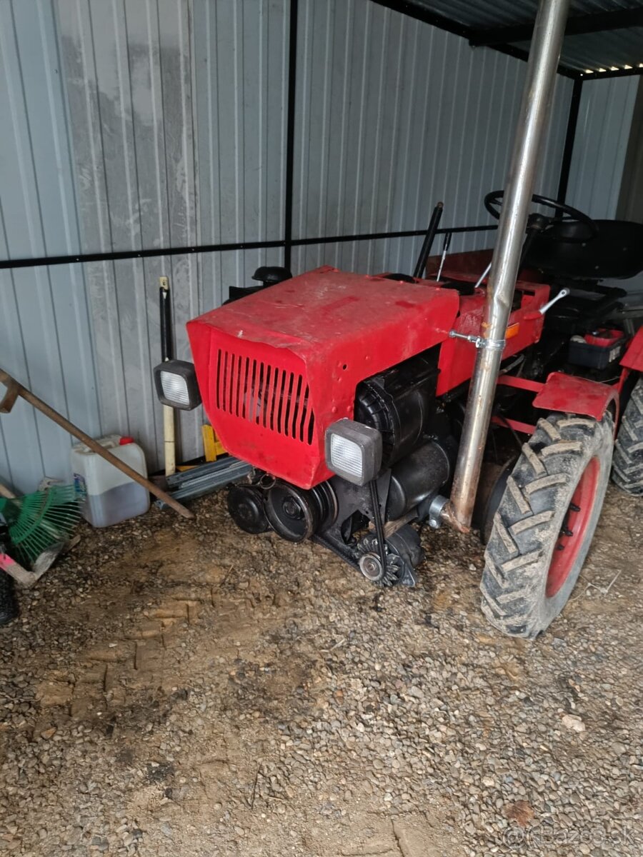 Predám malotraktor TZ4K