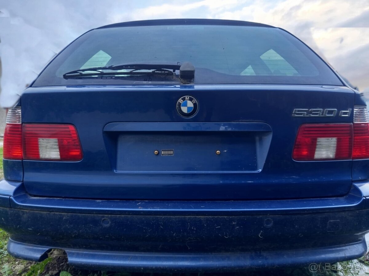 BMW e39 zadné kufrové dvere
