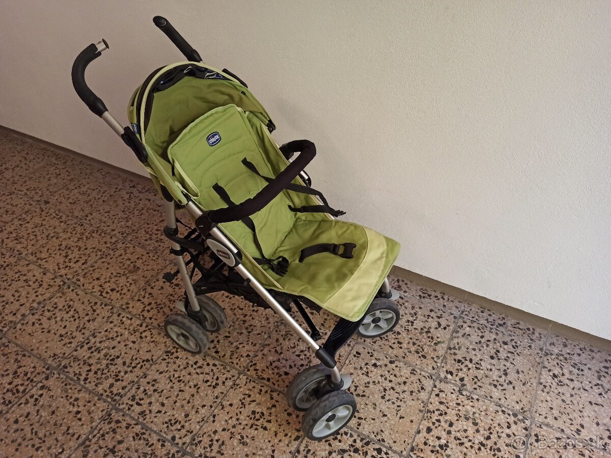 Športový golfový kočík