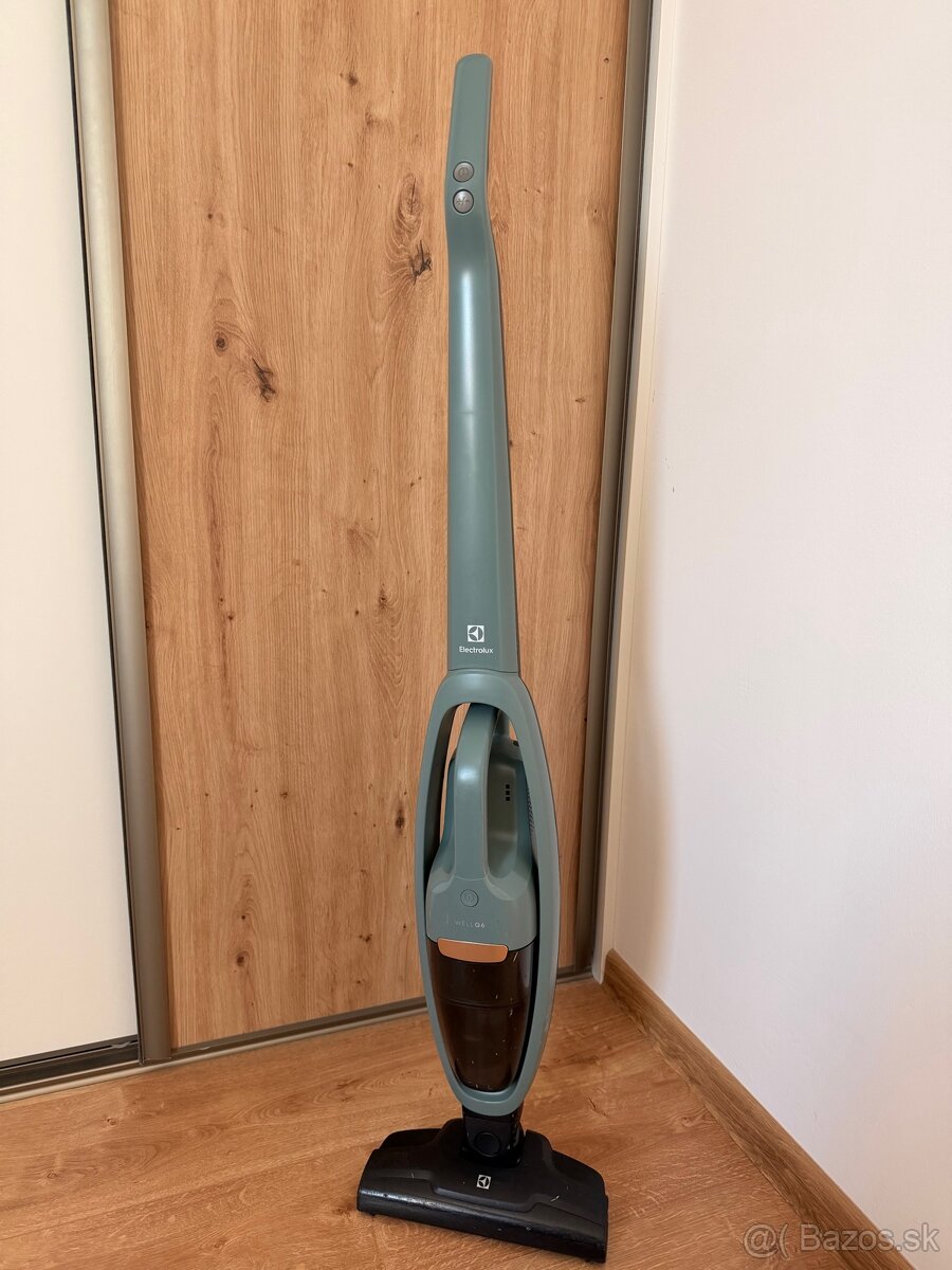 Predám tyčový vysávač Electrolux Well Q6.