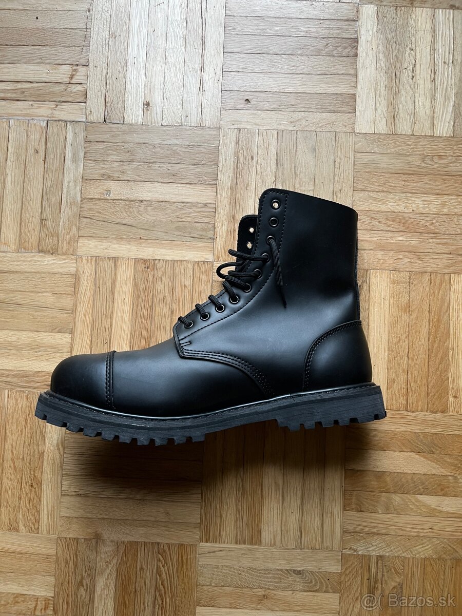 Brandit topánky 47
