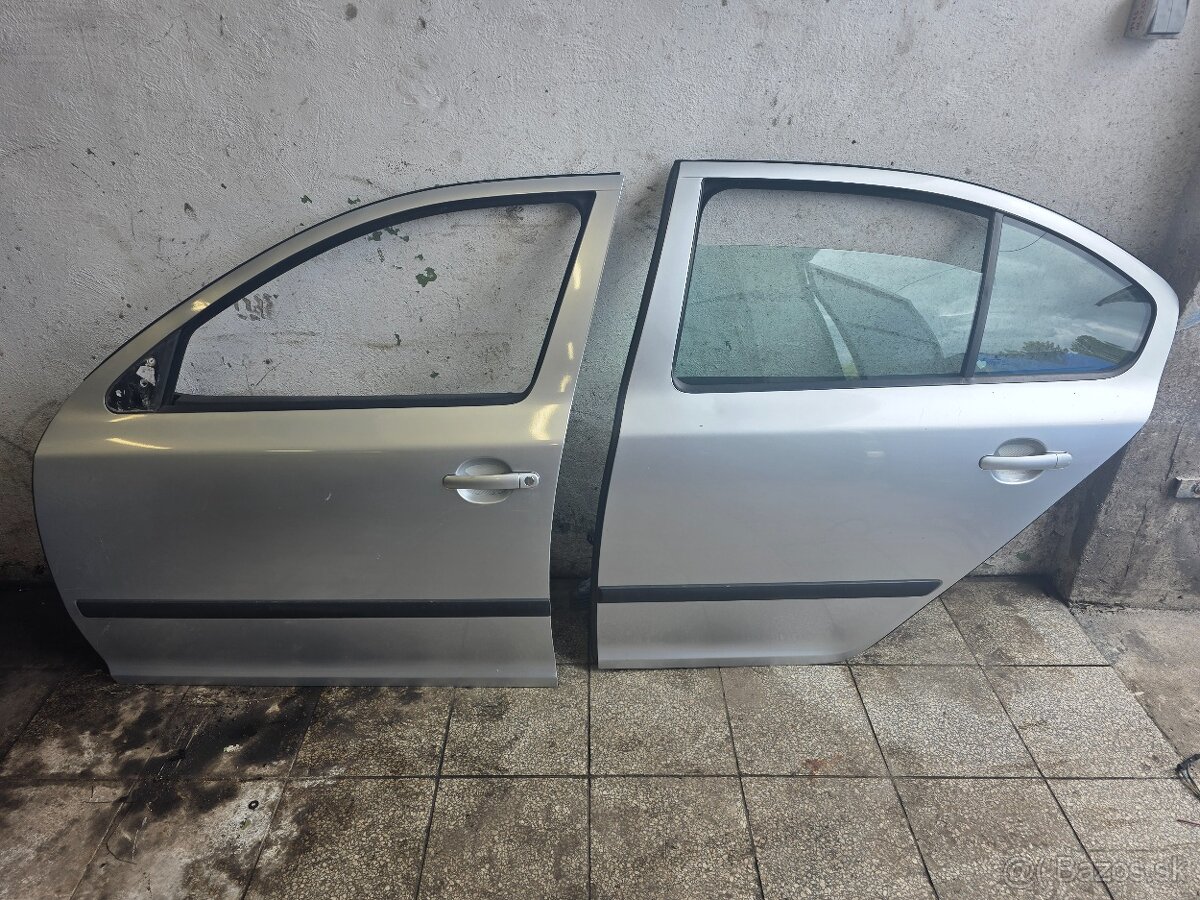 Octavia 2 ľavá strana