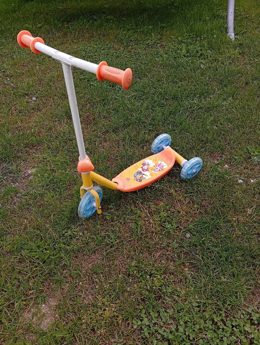 Trojkolka, odrážadlo