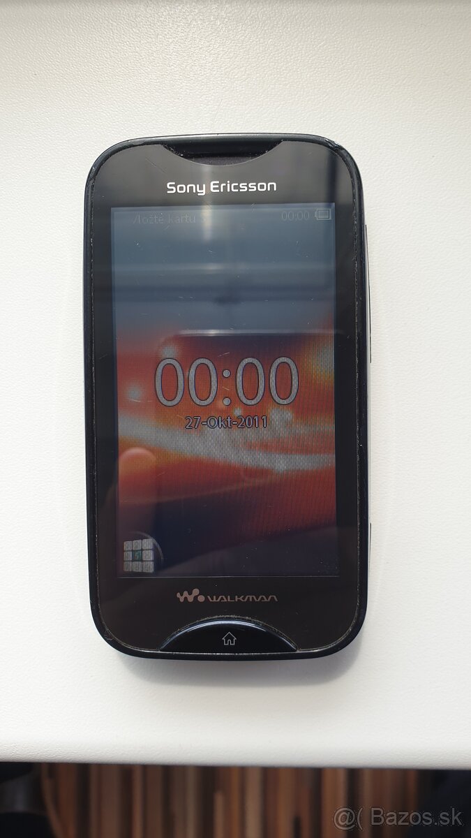 Sony Ericson WT13i...