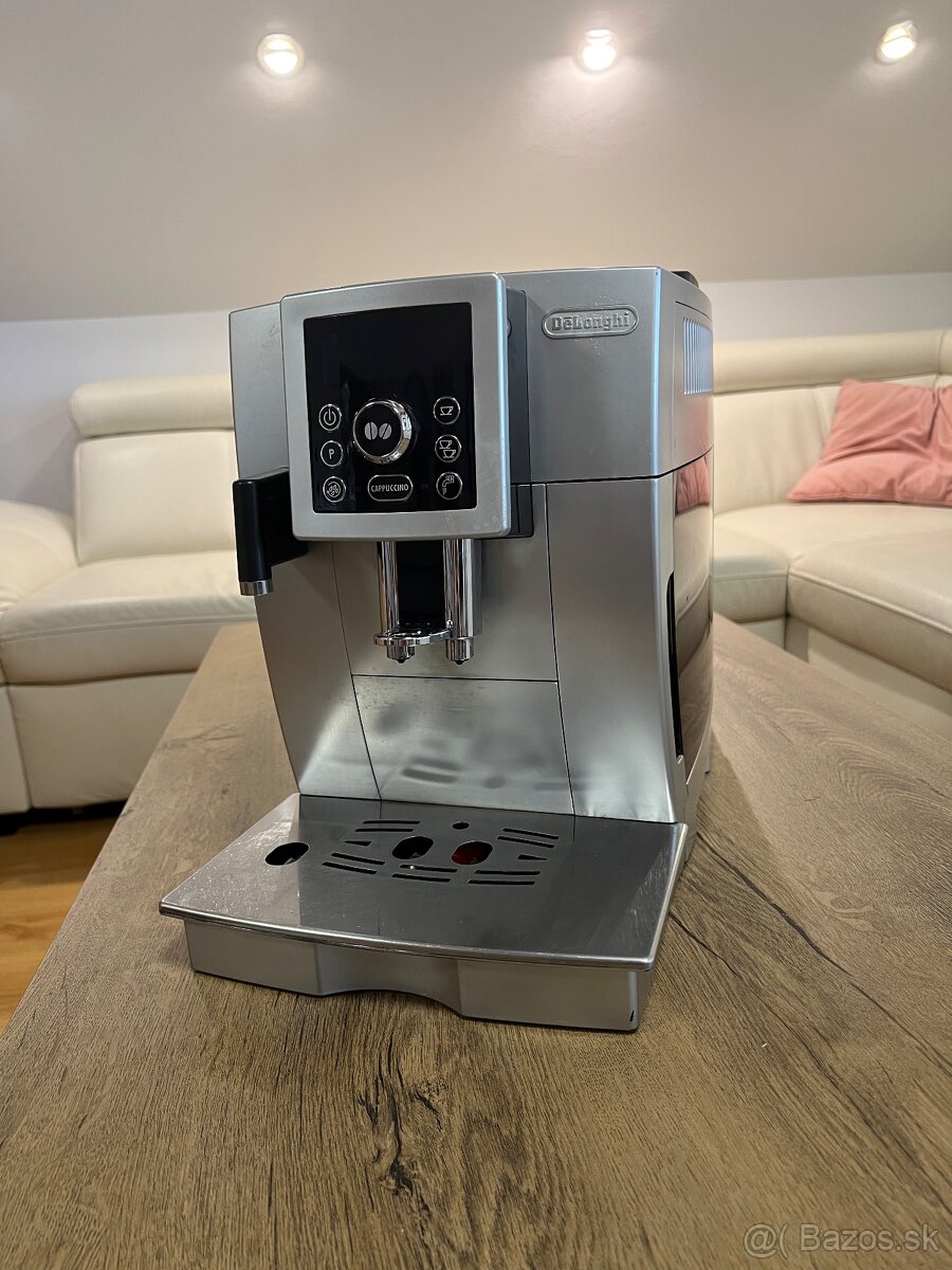 Kávovar Delonghi Magnifica S