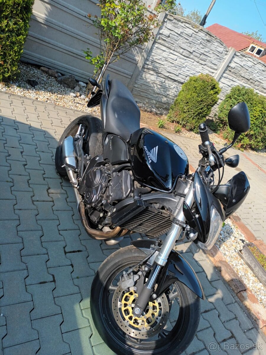 Predam Hondu Hornet CB 600F