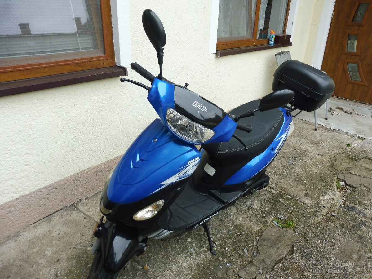 skuter motorro