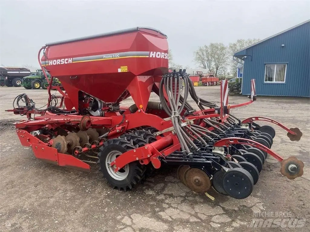 Horsch Pronto 3 DC Sejačka pre priamy výsev