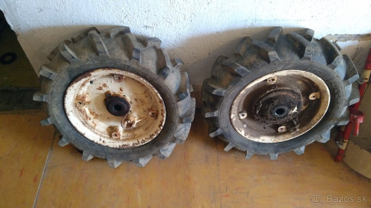 Kolesá Vari, Terra, Agzat
