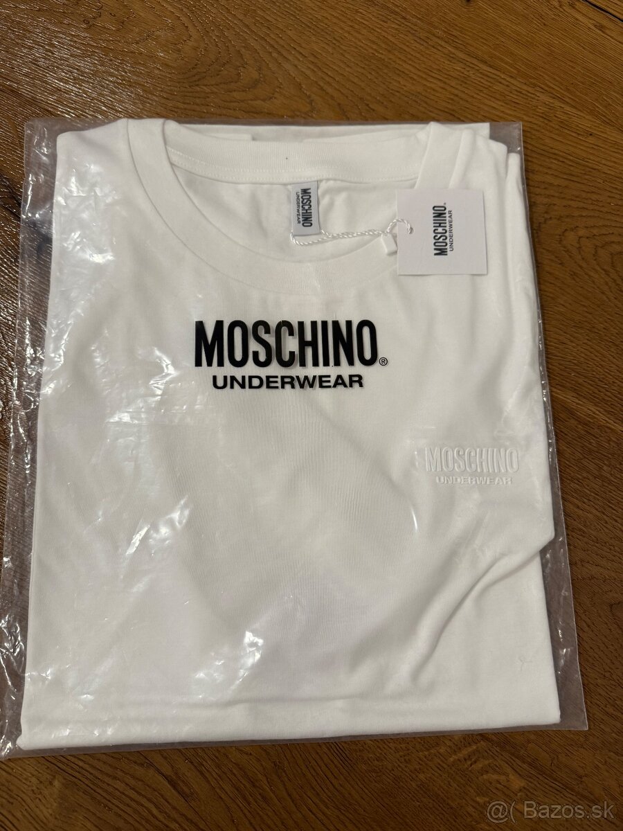 Predám pánske tričko MOSCHINO