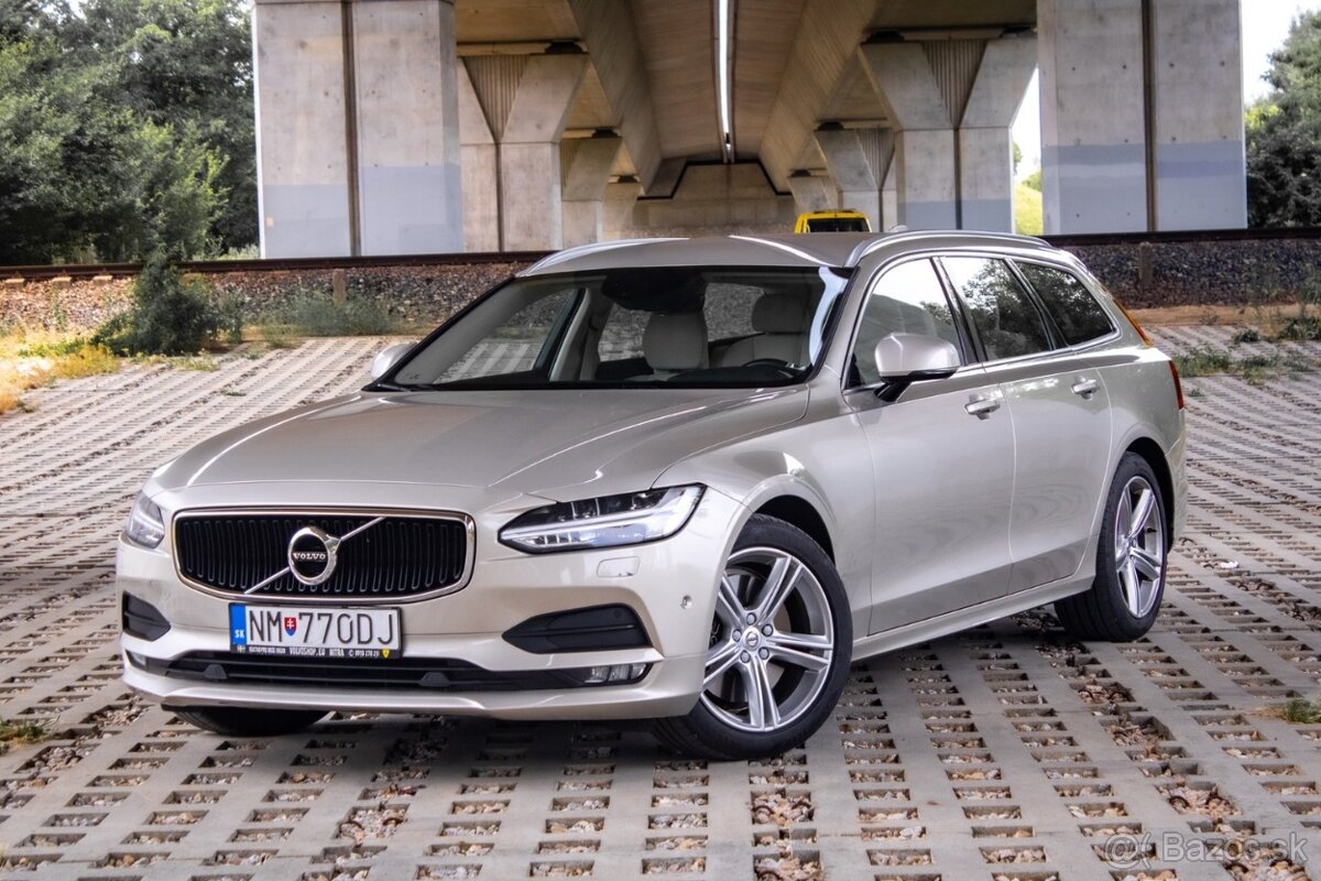 Volvo V90 D4 2.0L Inscription AWD A/T
