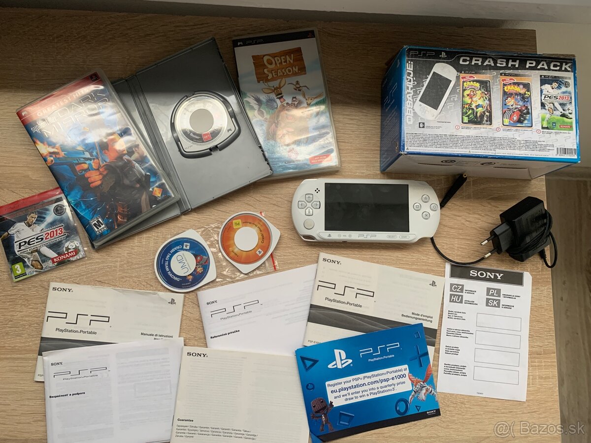 Sony PSP E-1004 Ice White – Crash Pack (v top stave)
