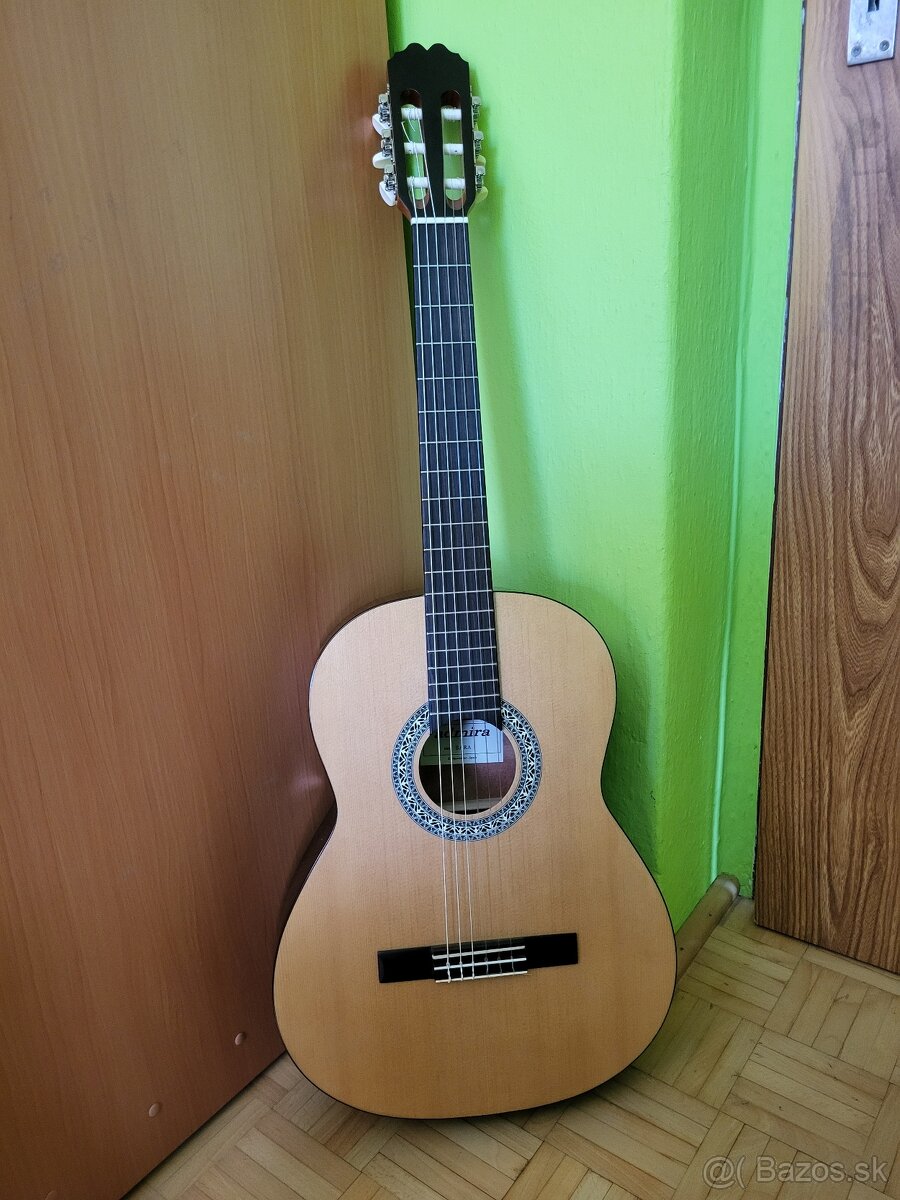 Predám gitaru