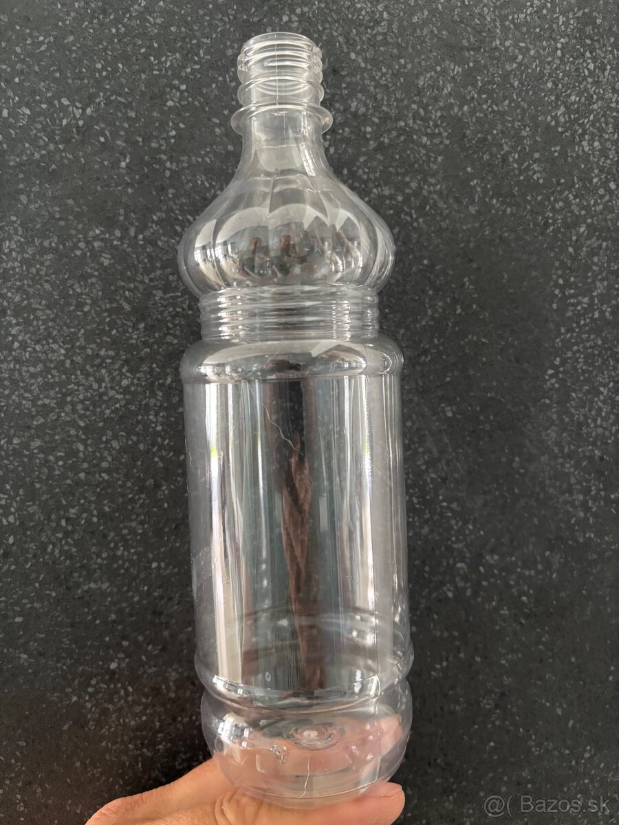 Plastové (PET) fľaše 0,7l