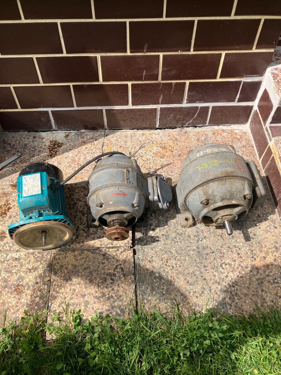 Predám elektromotory 220v
