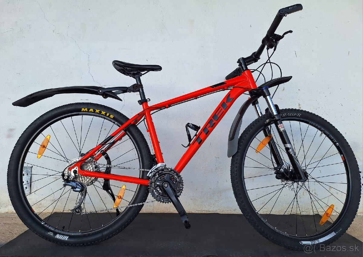 Horský bicykel Trek Marlin 5, veľkosť kolies 29"