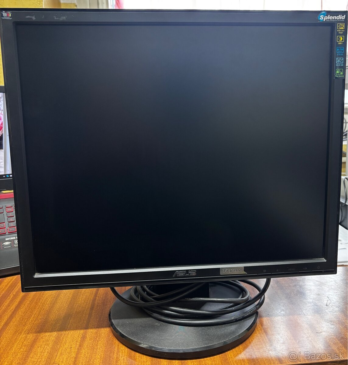 Monitor ASUS 15”