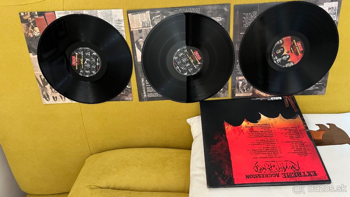 LP skupín Helloween a Kreator