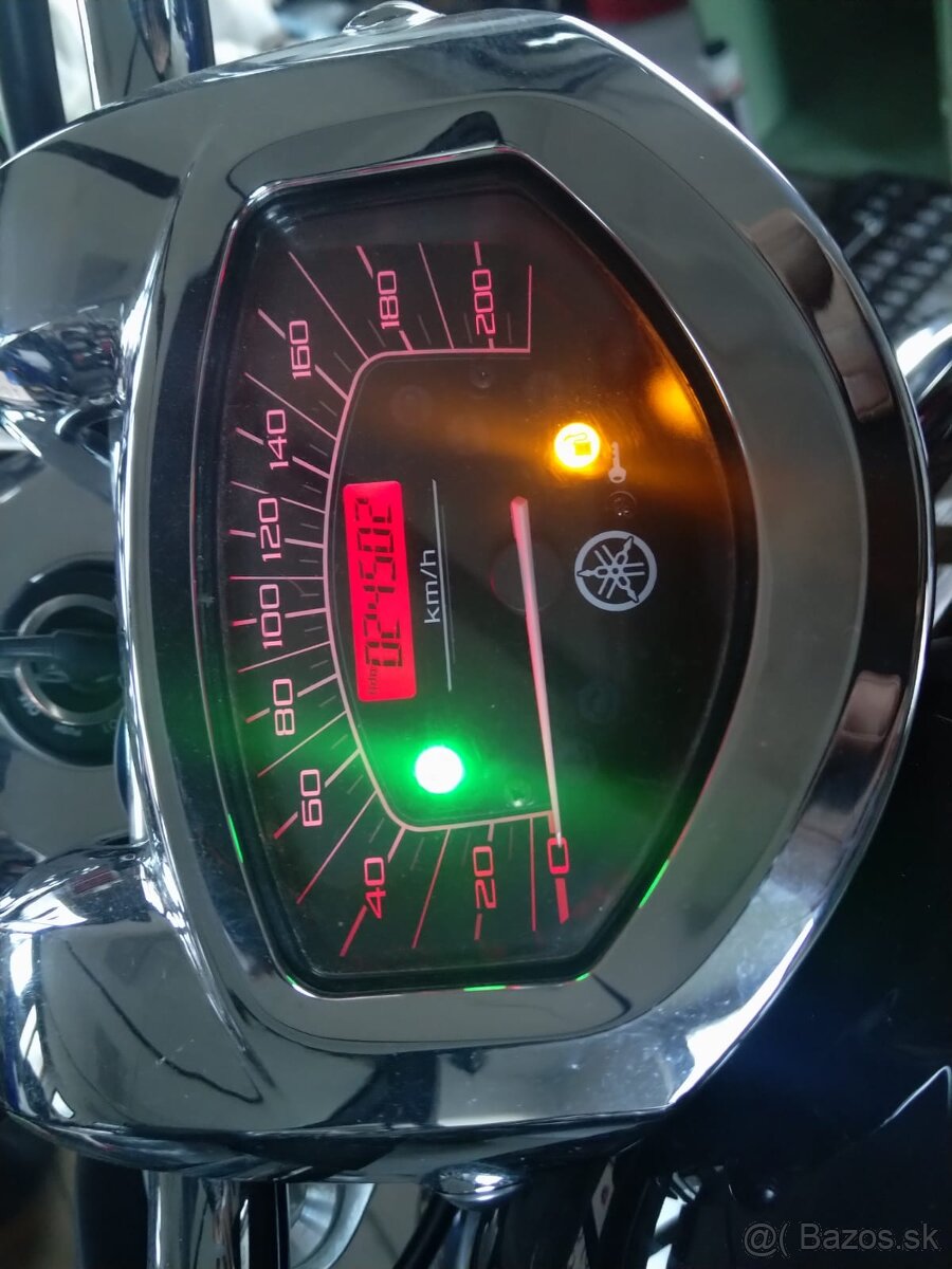 Yamaha xvs 1300 midnaigt star