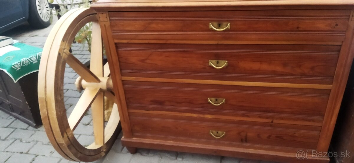 babčina komoda
