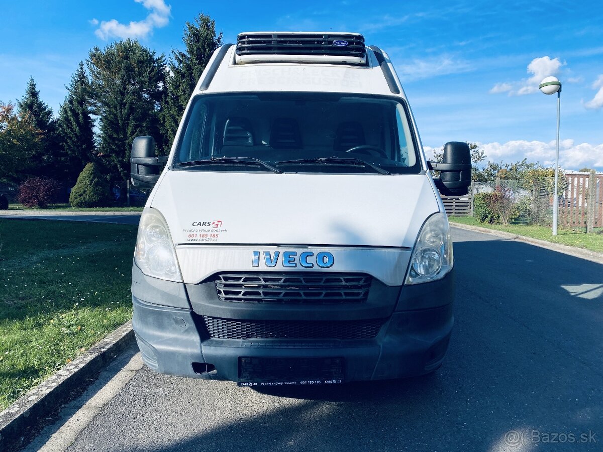 mraziarenska dodavka iveco daily, 2013