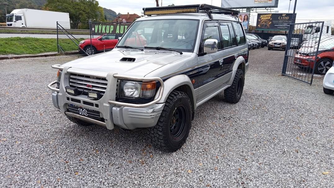Mitsubishi Pajero 2,8 TD  92 KW  5 DV.