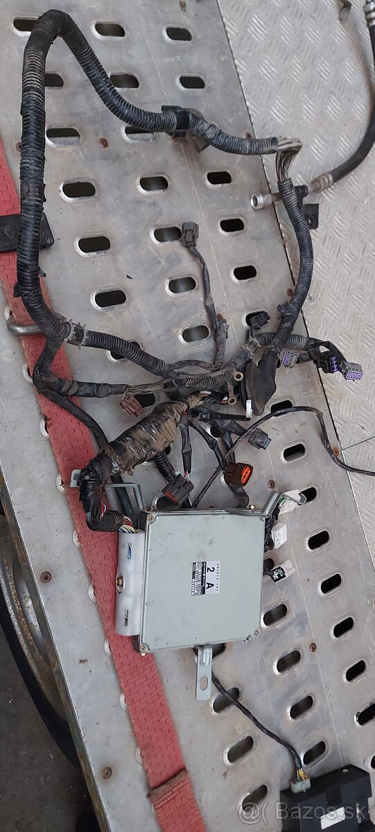 Riadiaca jednotka patrol y61