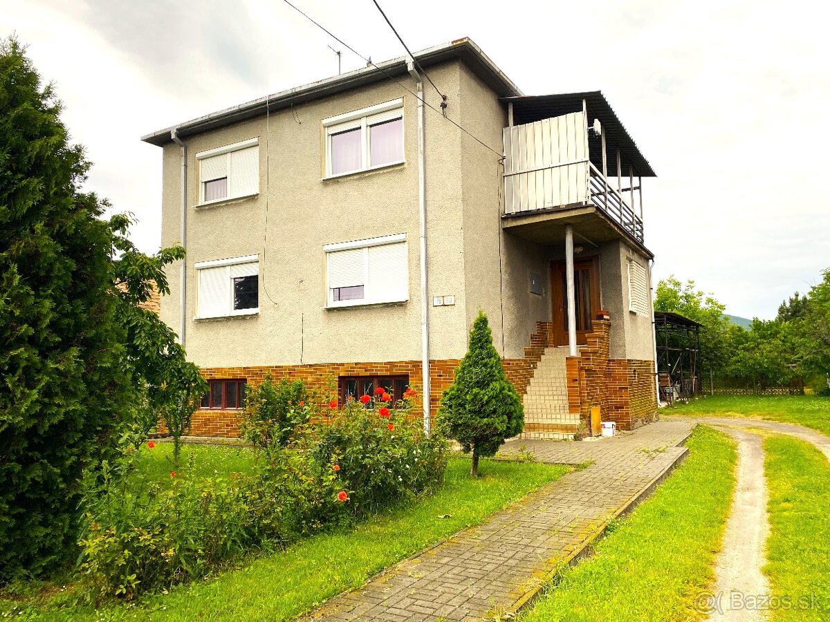 Na predaj priestranný rodinný dom s krásnou záhradou