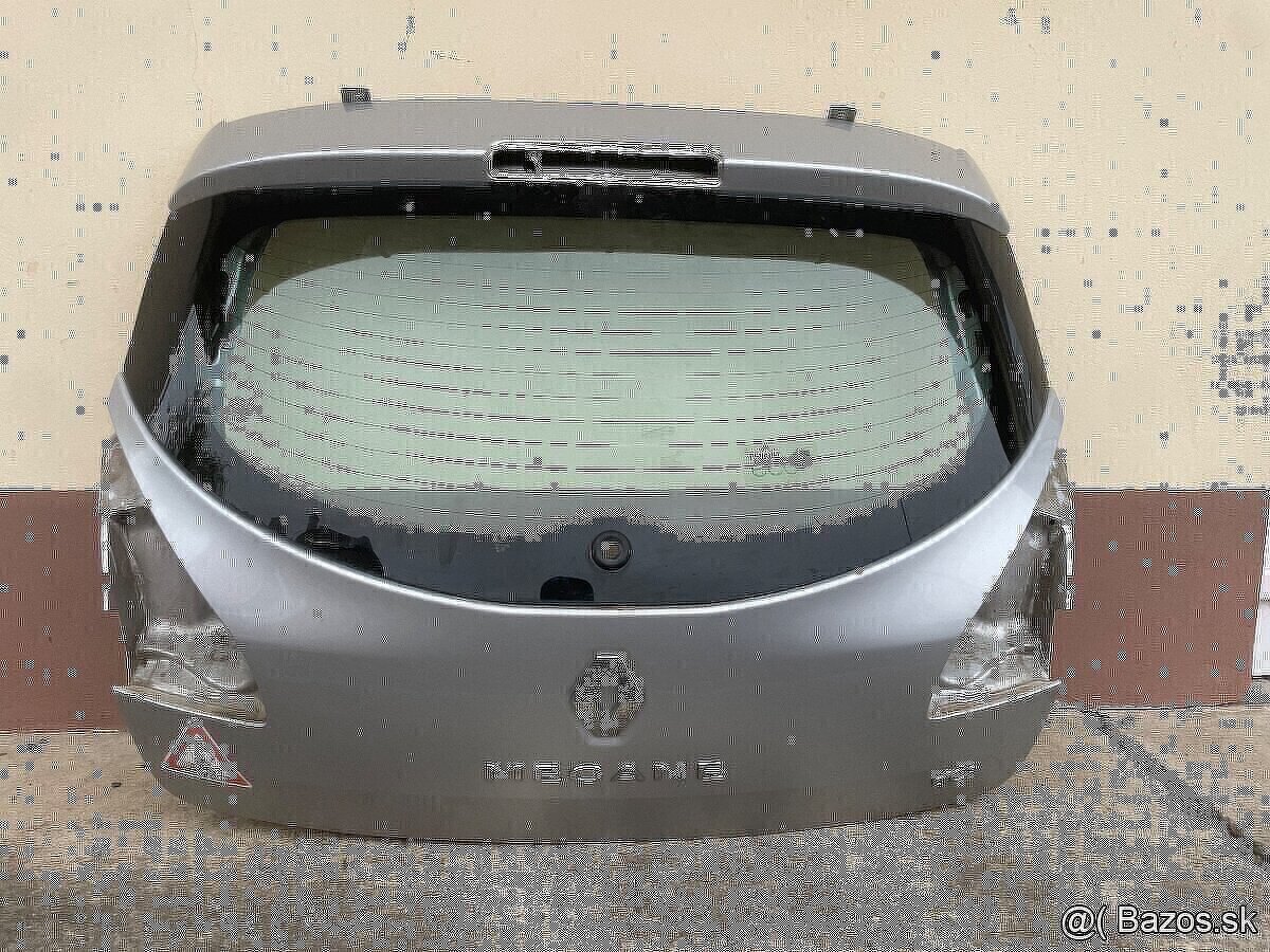 Kufor piate dvere Renault Megane III HB Megane 3