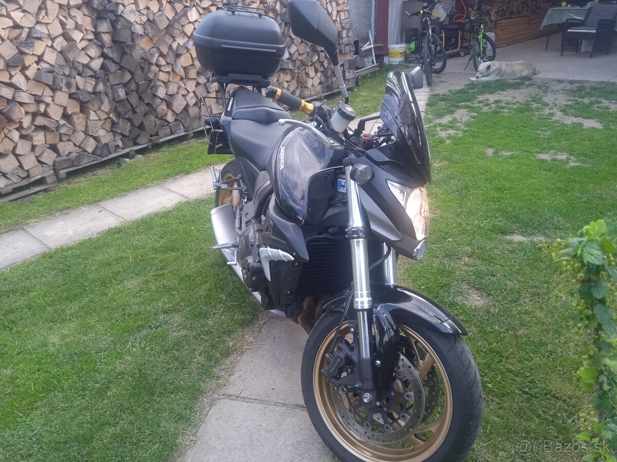 Honda CB 1000r