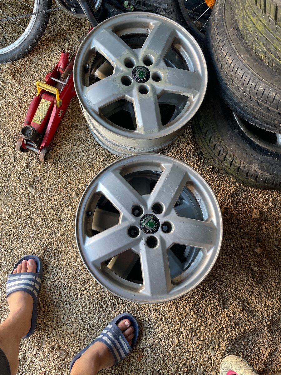 Elektróny 5x100 R15