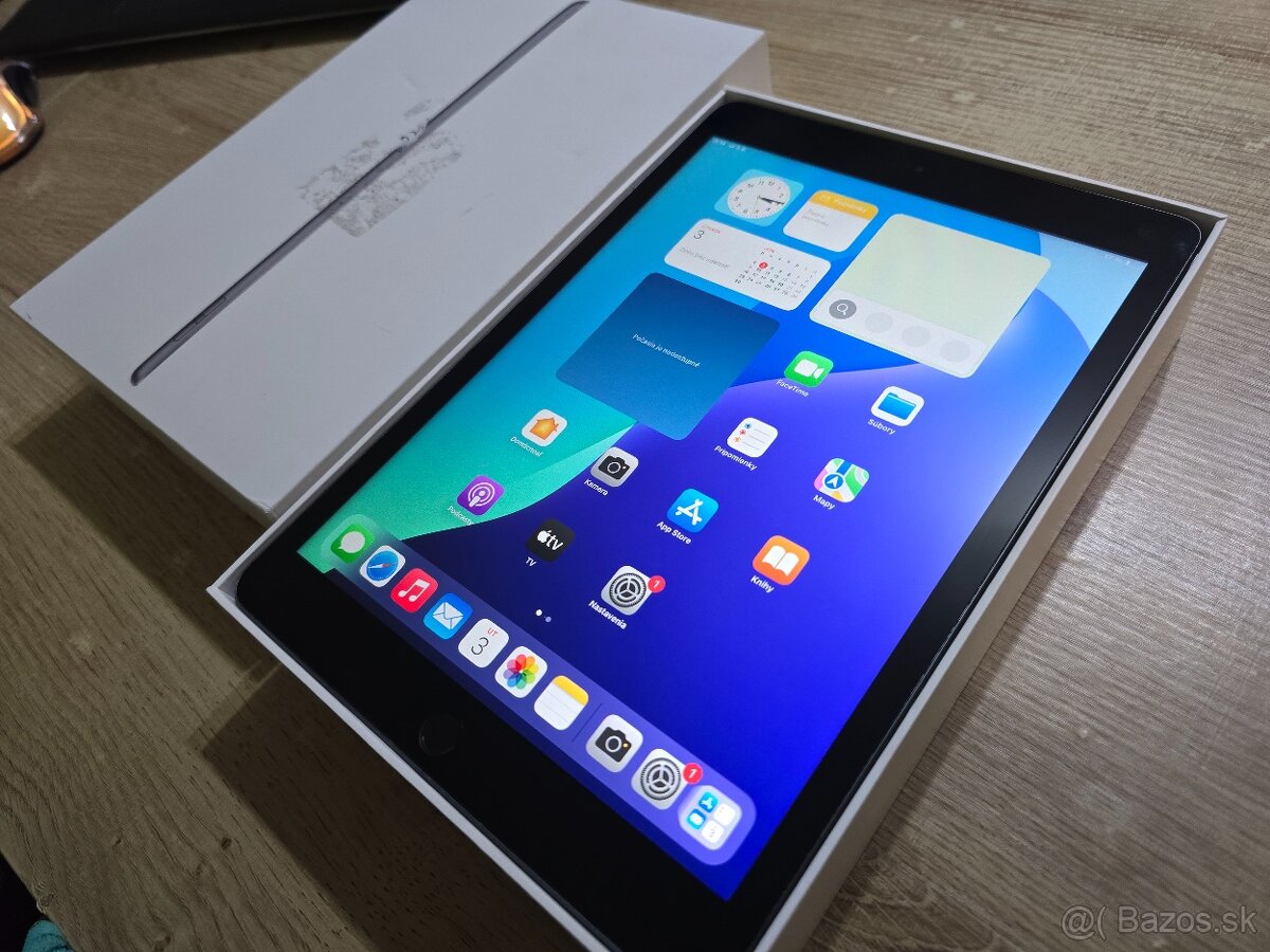 Ipad 9 256gb plnefunkcny ma len jemne znamky pouzivania ale