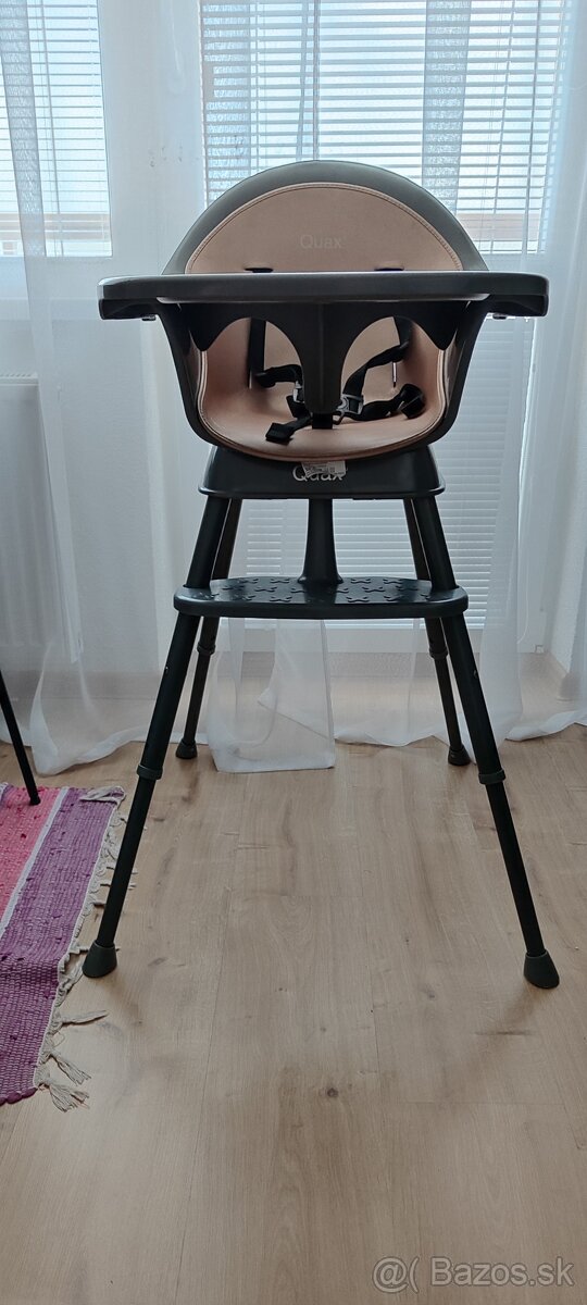 Jedálenská stolička