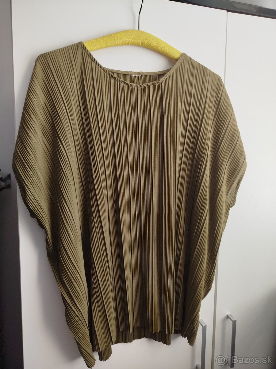 Predám nové tričko č 2 XL len za 7 eúr