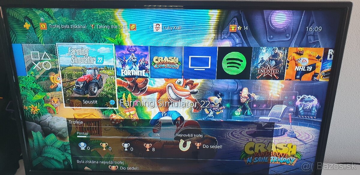 Predám ps4 vo skvelom stave