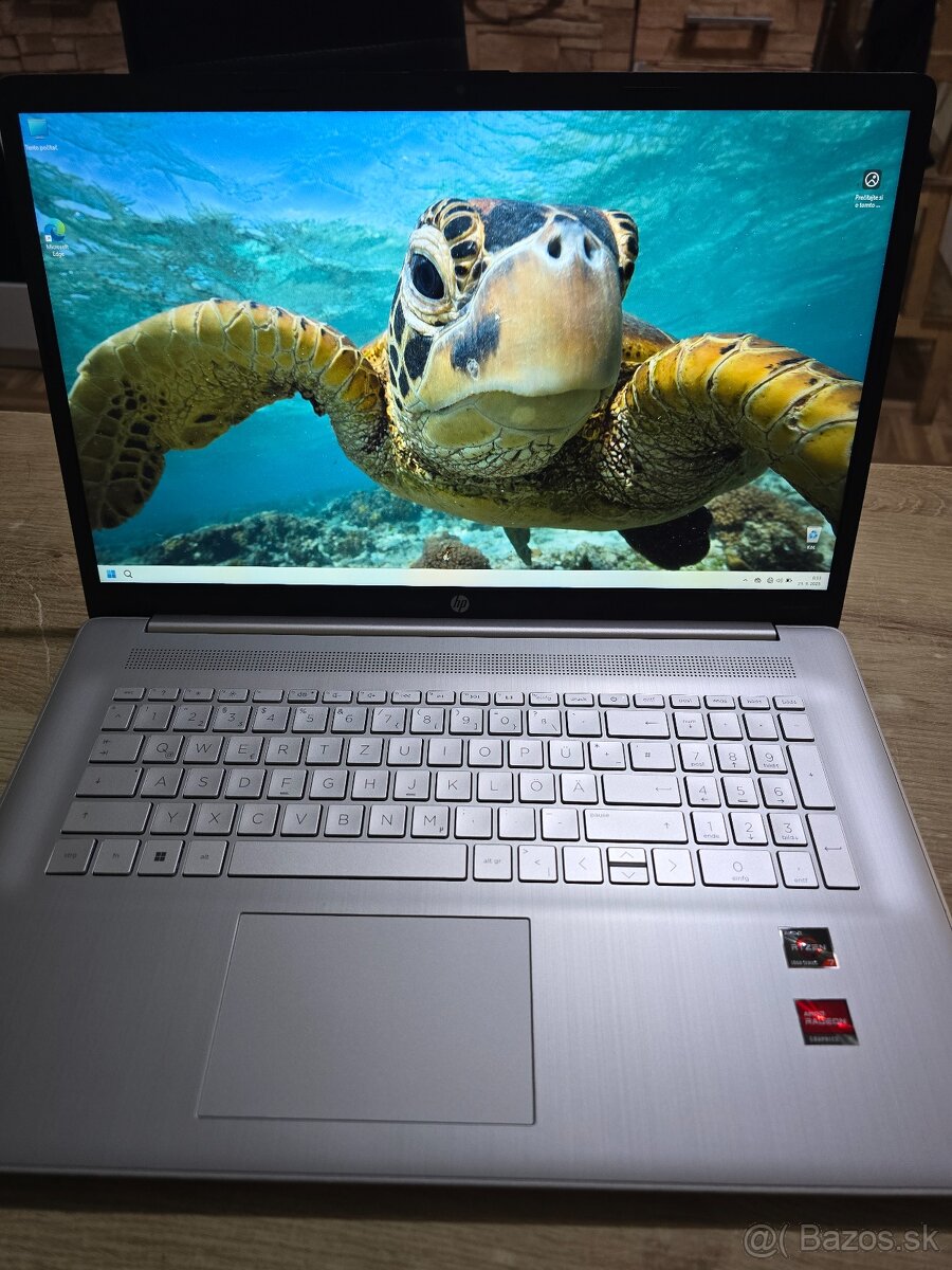 Velke 17.3 palcove HP 17 s procesorom AMD ryzen 7 5 generaci