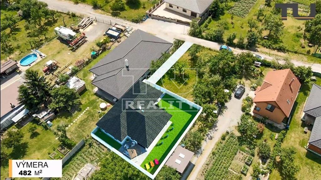IBA U NÁS Stavebný pozemok Drienov, 10 min. Prešov, 482 m2