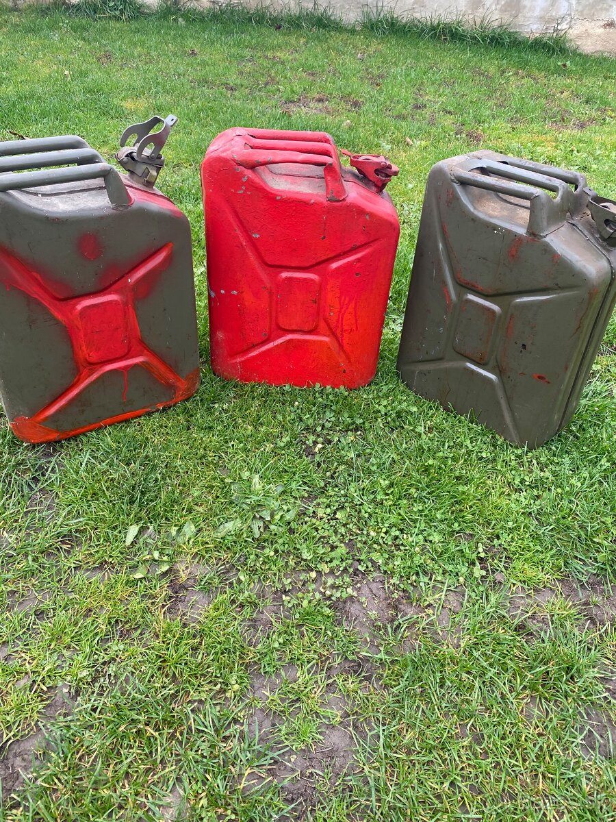 Kanistre na palivo 20L